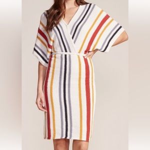 NWT Cupcakes and Cashmere Frances Striped Knit women’s Sweater Dress. Size M